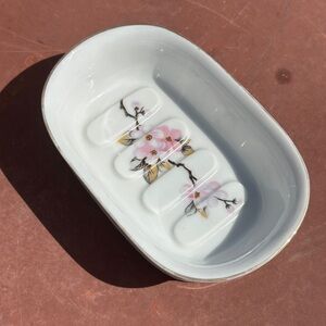 Vintage cherry blossom ceramic soap dish. Perfect for display in any bathroom.